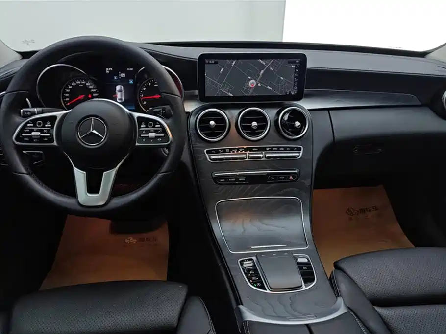 Mercedes-Benz C-Class 2019 C 180 L Fashion Sport Edition фото 12