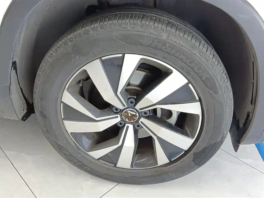 Volkswagen Tayron 2021 330TSI 2WD 3rd Anniversary Limited Edition фото 6