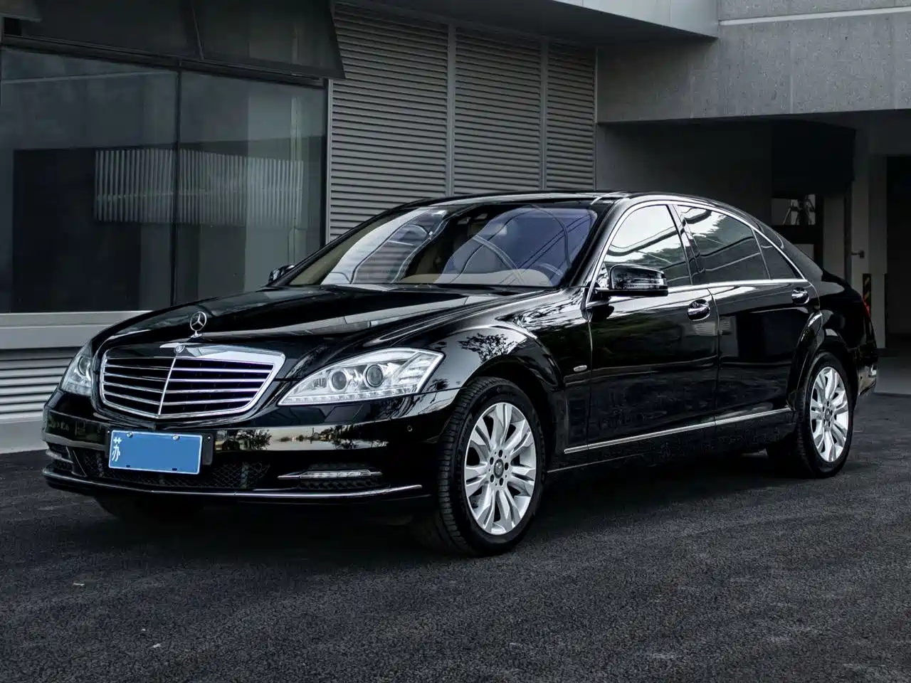 Mercedes-Benz S-Class 2012 S 350 L 4MATIC Grand Edition фото 3