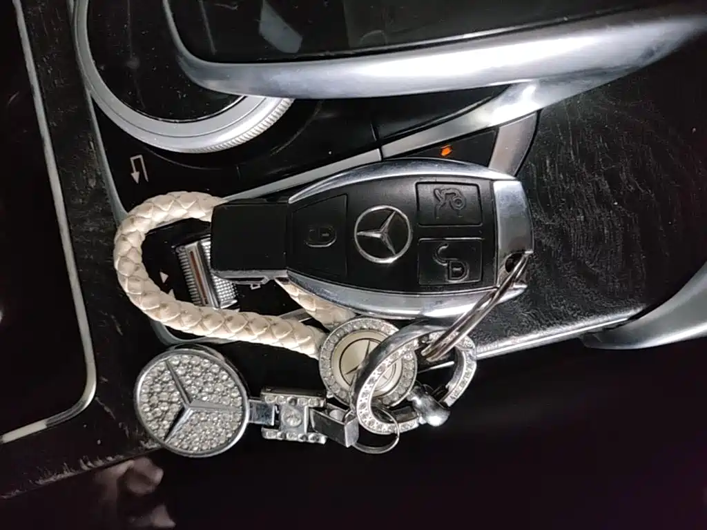 Фото 9 - Mercedes-Benz C-Class