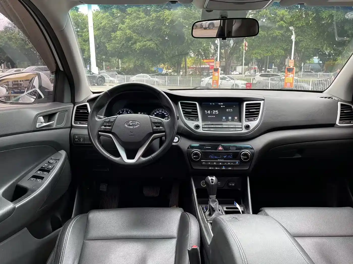 Hyundai Tucson 2015 1.6T Dual Clutch 2WD Smart фото 13
