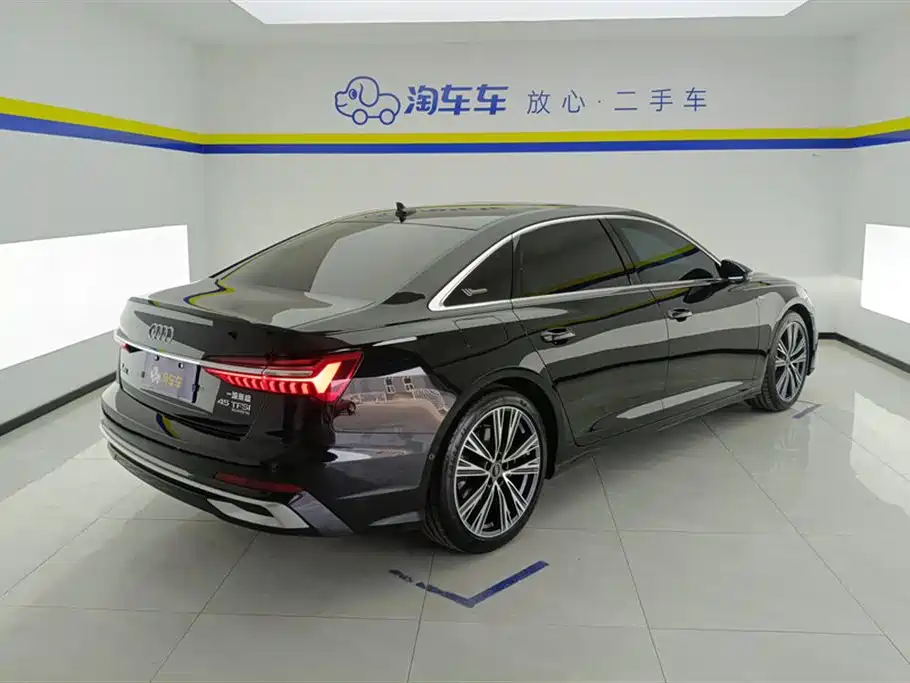 Audi A6L 2024 45 TFSI Premium Dynamic фото 3