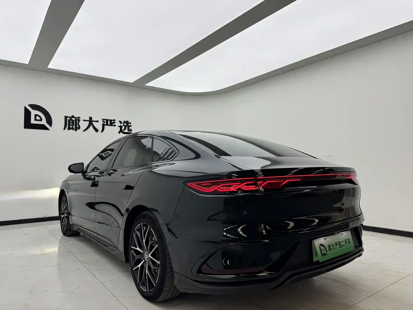 BYD Han 2022 EV 610KM AWD Qianshan Green Limited Edition фото 4