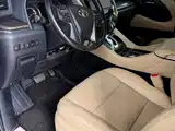 Фото 3 - Toyota Alphard