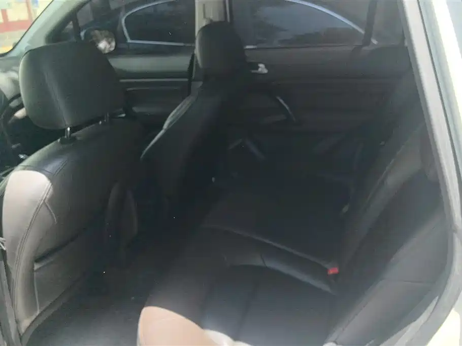 GAC Trumpchi Trumpchi GS4 2017 200T Manual 2WD Elite фото 11