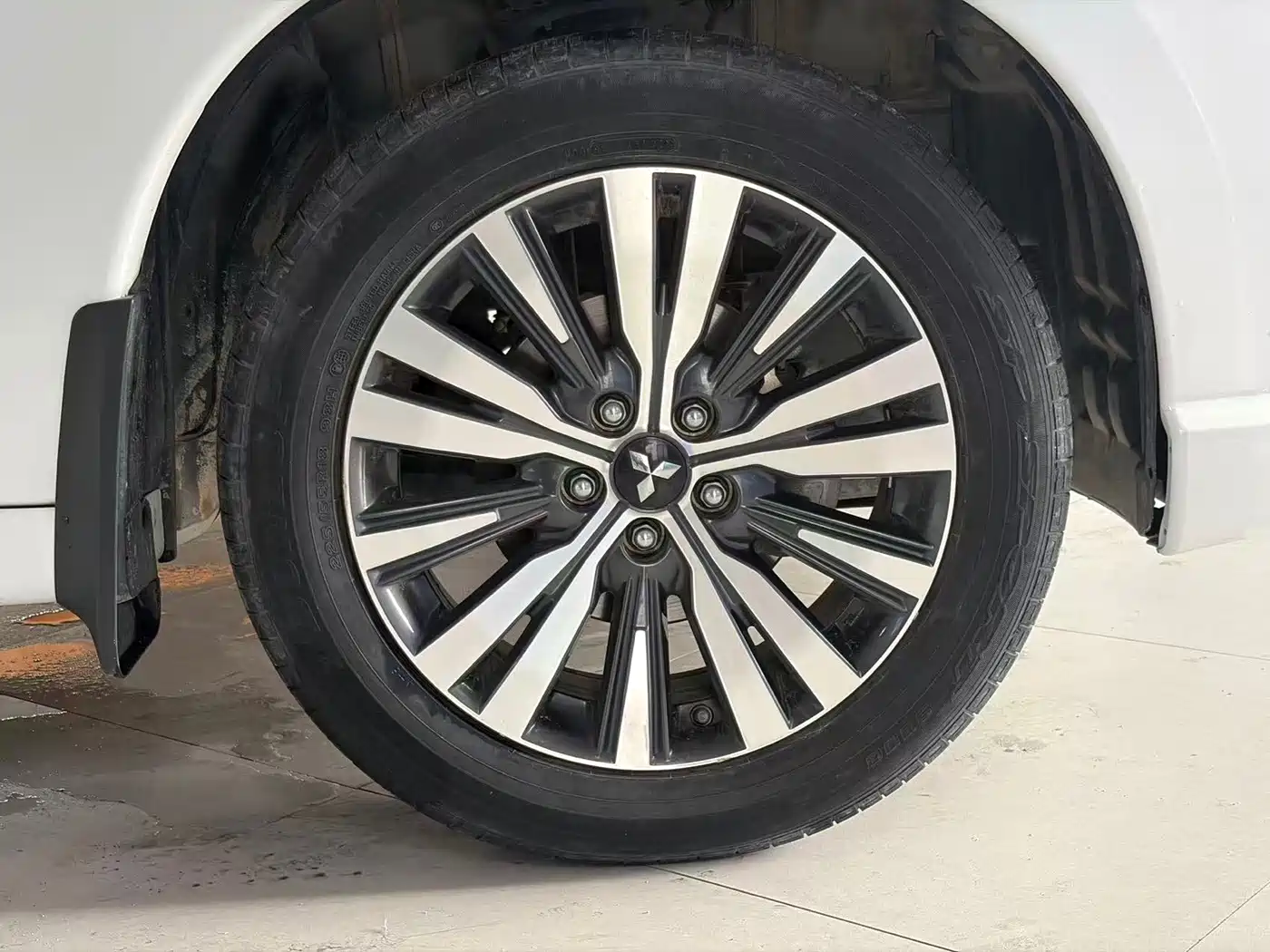 Mitsubishi Outlander 2022 2021 2.0L FWD Comfort Edition 5-seater