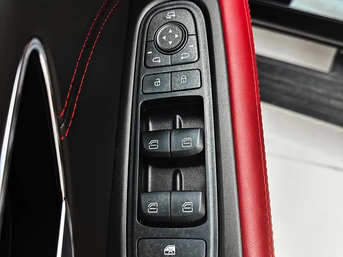 Jetour X70 PRO 2024 2023 1.5T DCT Comfort Type 5-seater