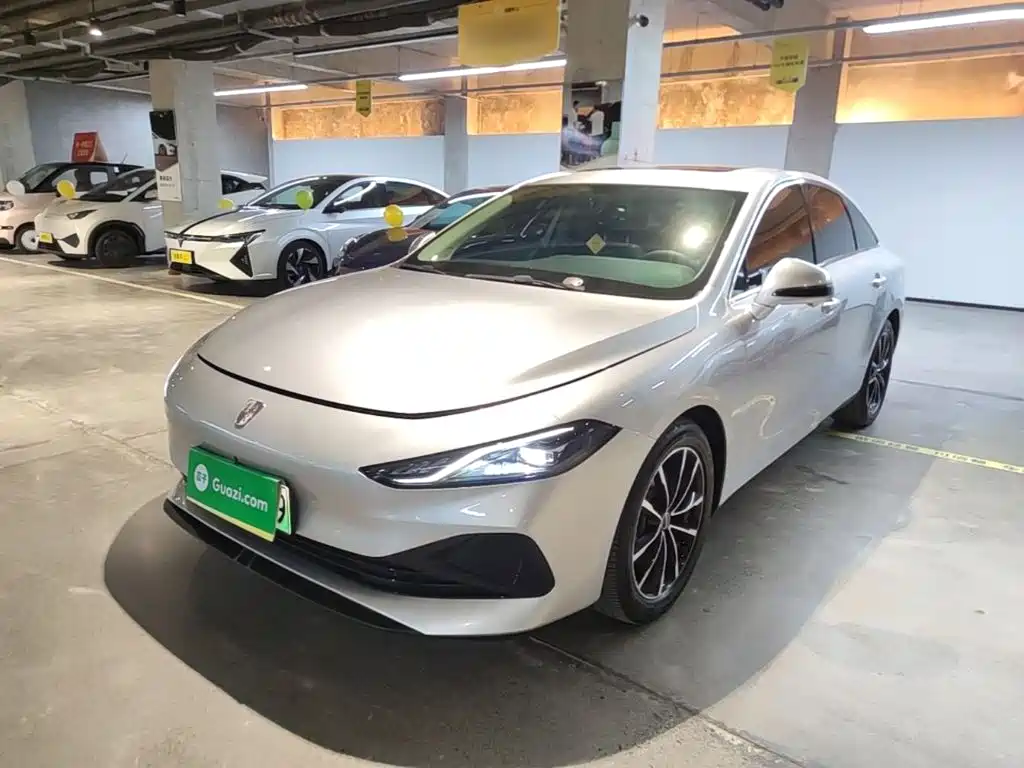 Roewe D7 2025 2025 DMH 125km World Champion Excellence Edition