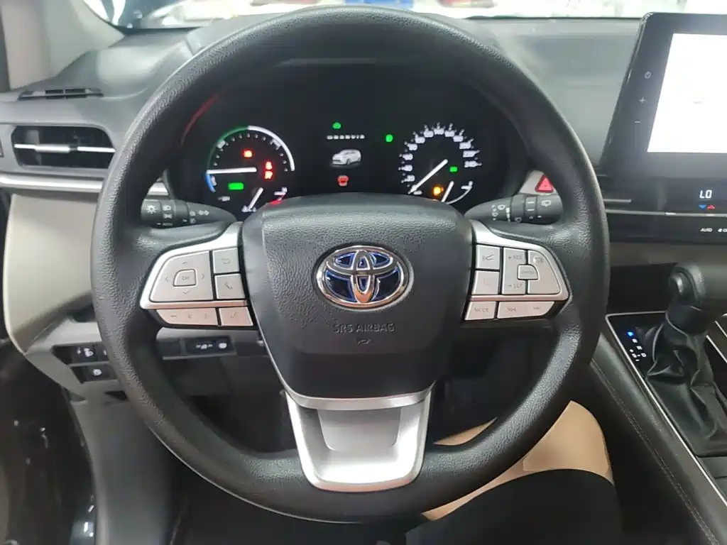 Toyota Granvia 2023 2023 2.5L Hybrid Luxury Edition
