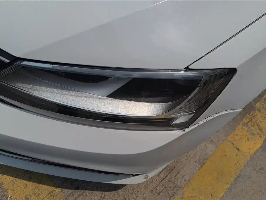 Volkswagen Sagitar 2018 1.6L Automatic Comfort фото 5