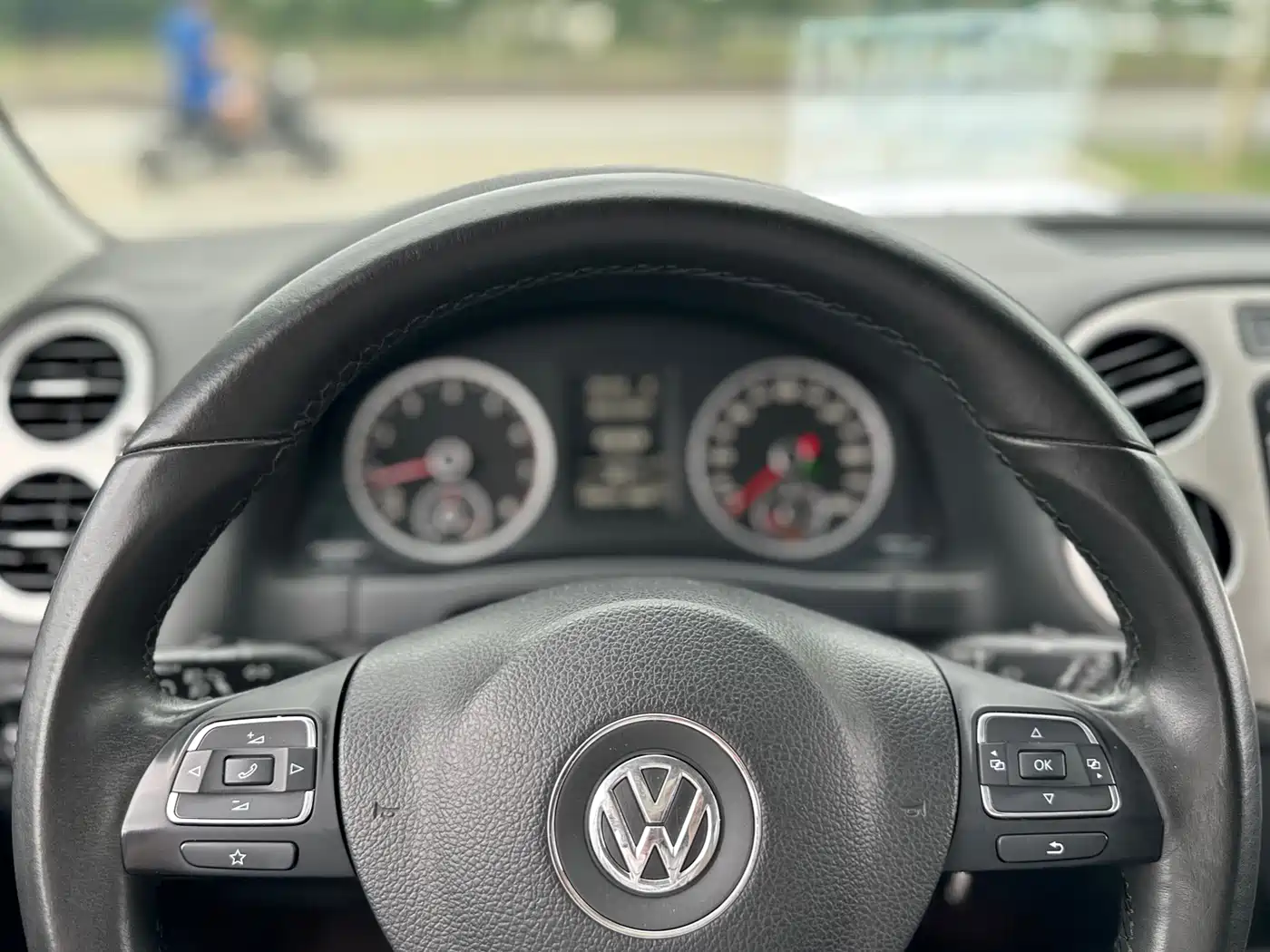 Volkswagen Tiguan 2013 1.8TSI Auto 2WD Comfort Edition фото 9