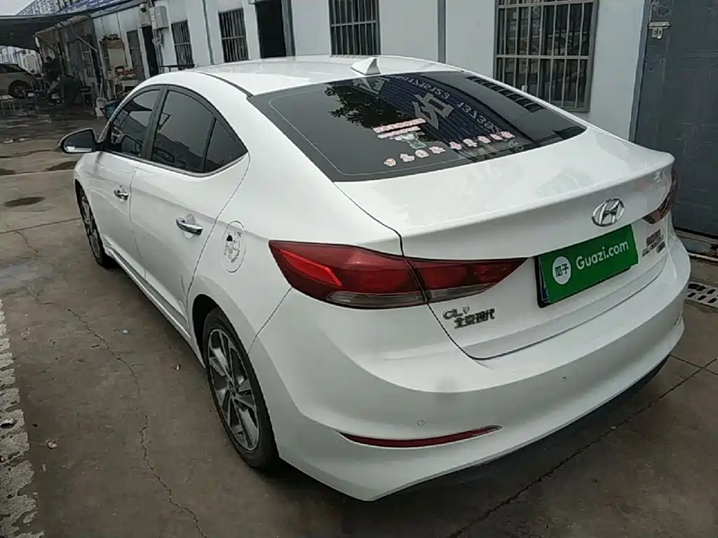 Hyundai Elantra 2016 Model 1.6L Automatic Smart Elite фото 5