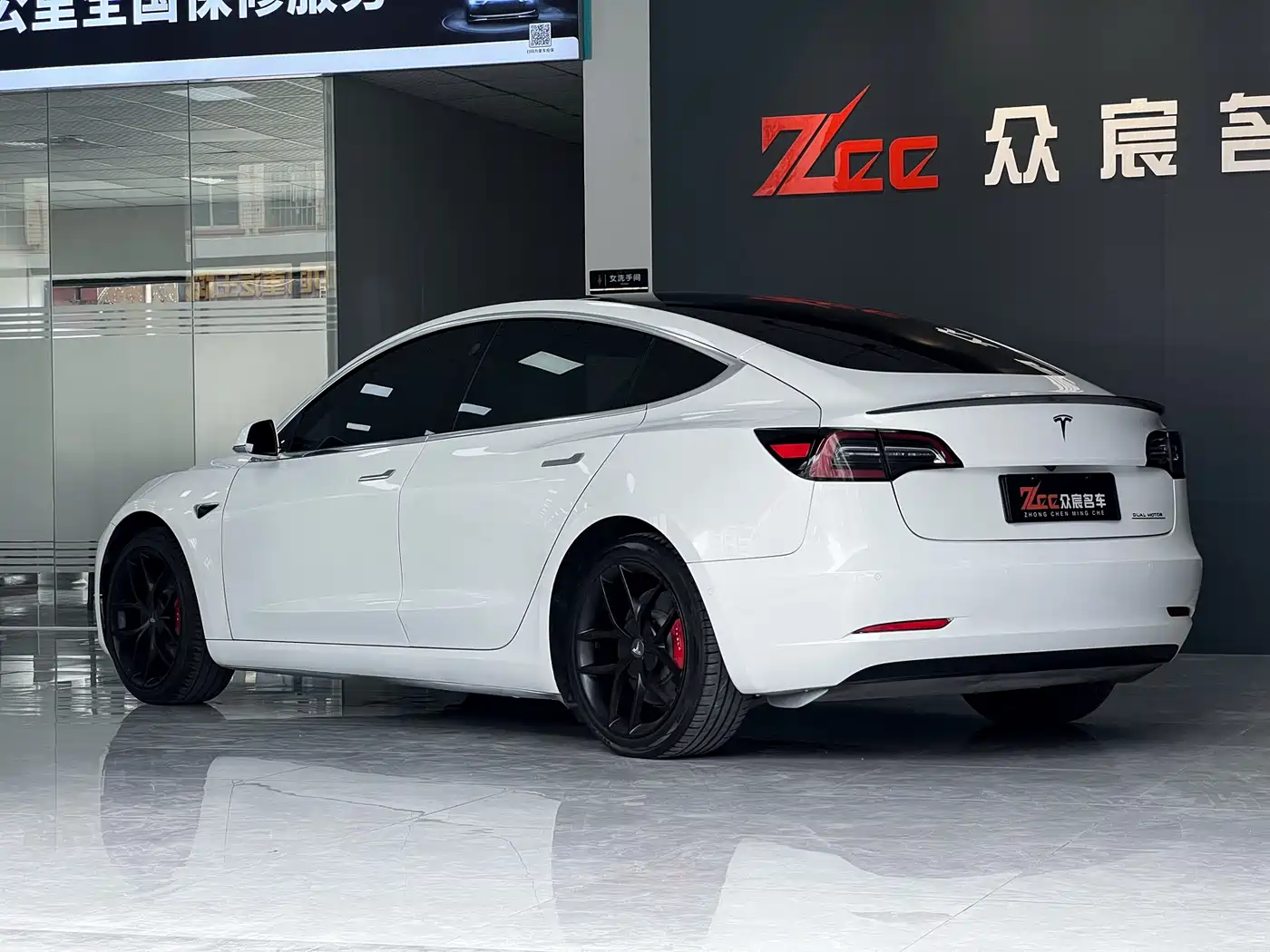 Tesla Model 3 (Import) 2020 2019 Performance High-Efficiency All-Wheel Drive Version