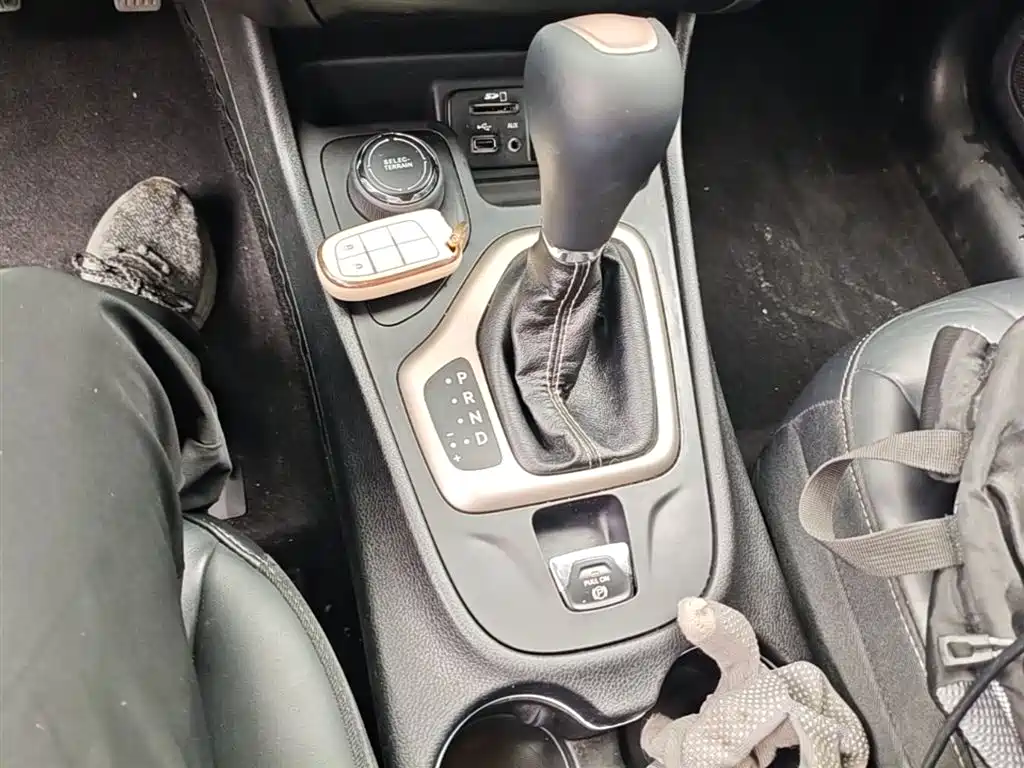 Jeep Cherokee 2018 2016 2.4L Professional Smart Edition