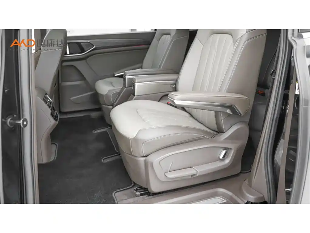 Volkswagen Viloran 2022 380TSI Premium Edition фото 7