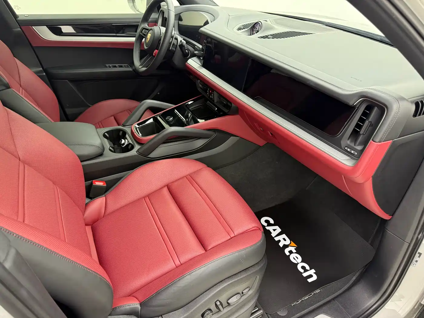 Porsche Cayenne 2025 Cayenne 3.0T Dream Chaser Edition фото 10