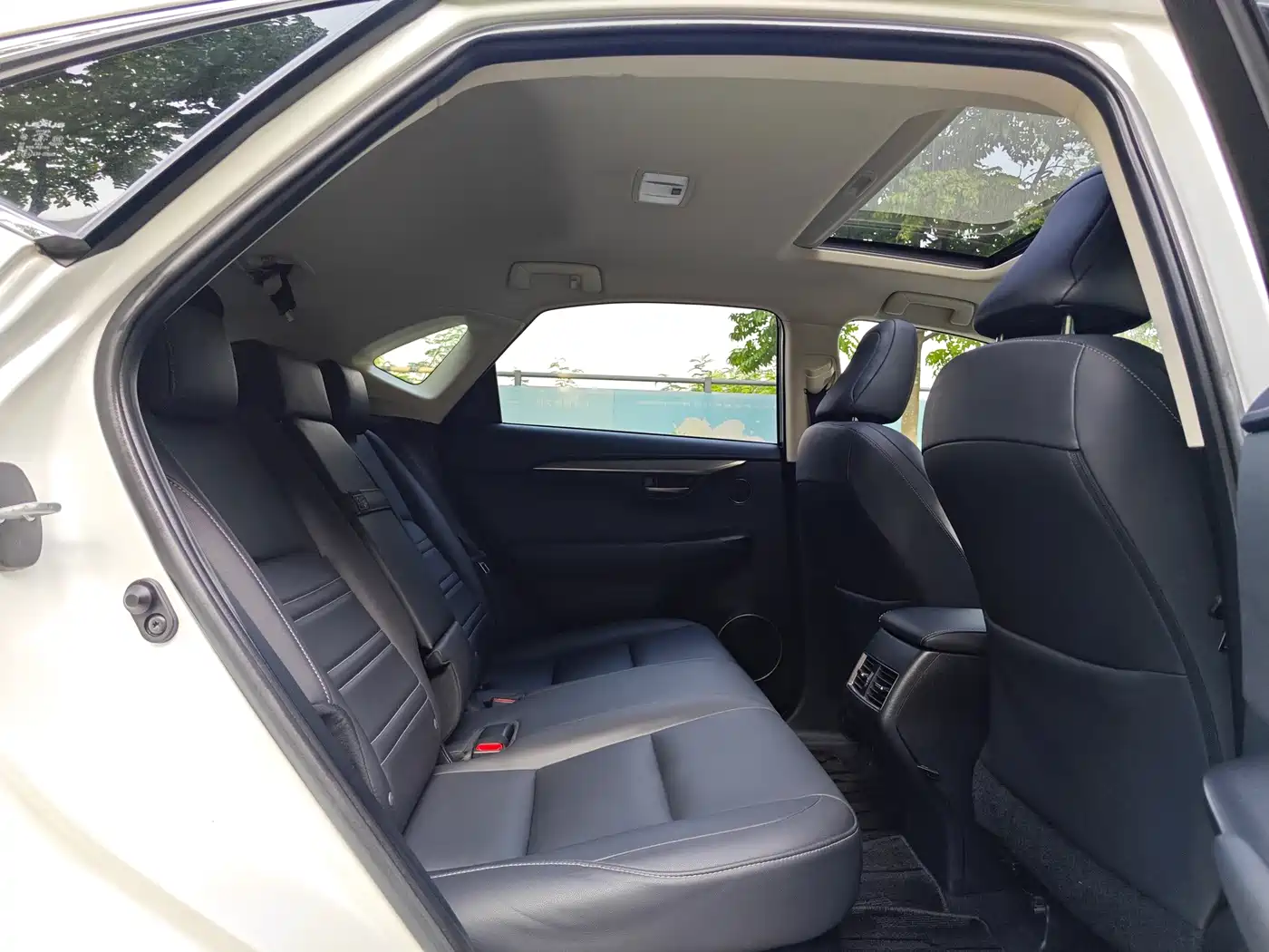 Lexus NX 2015 2016 200 AWD F Sport