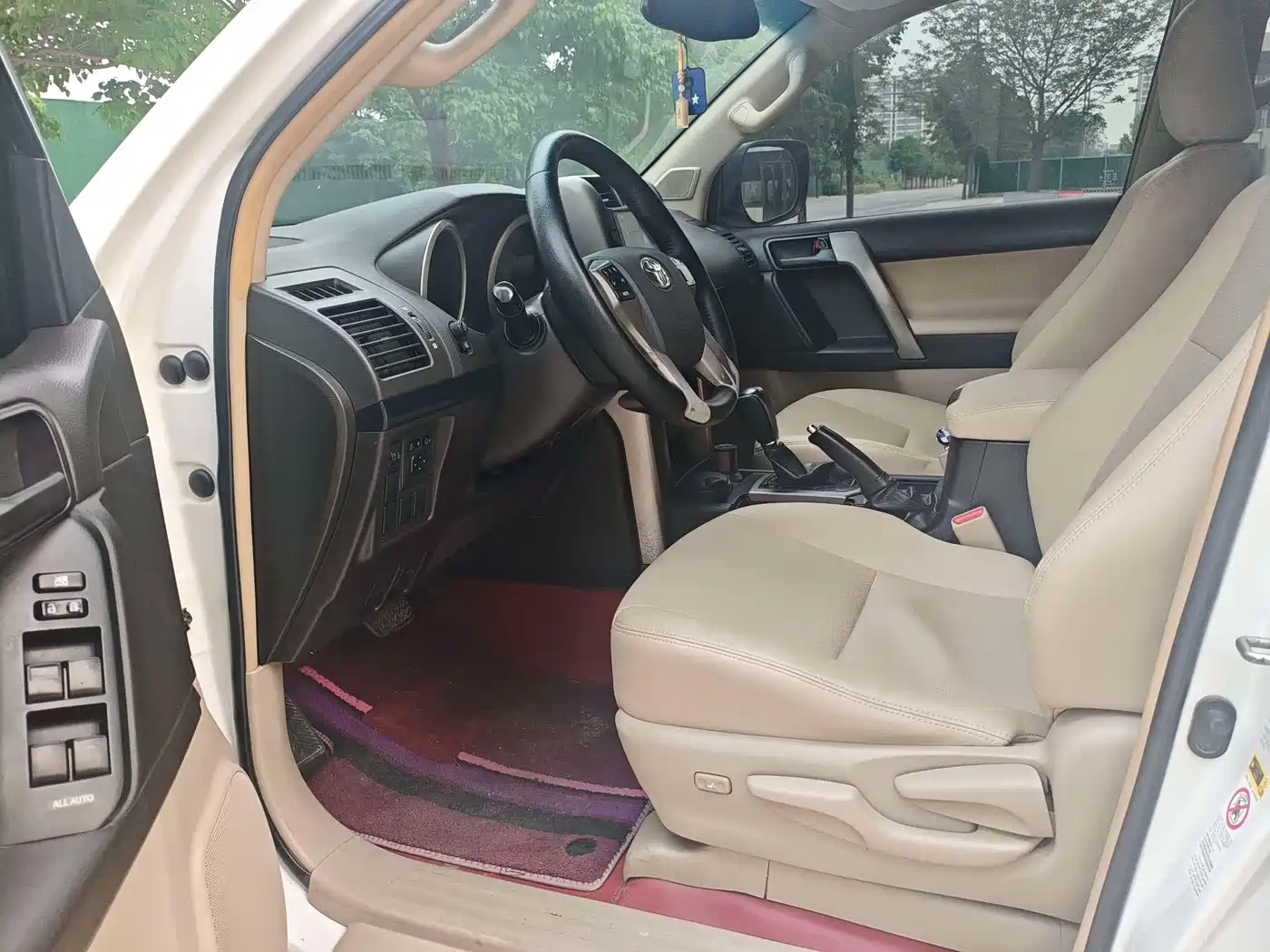 Toyota Prado (Import) 2010 2.7L Auto Luxury фото 10
