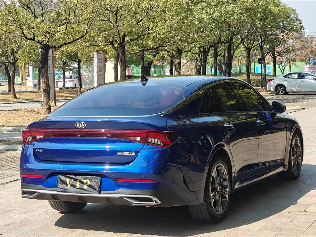 Kia K5 2020 270T CVVD Luxury Edition фото 3