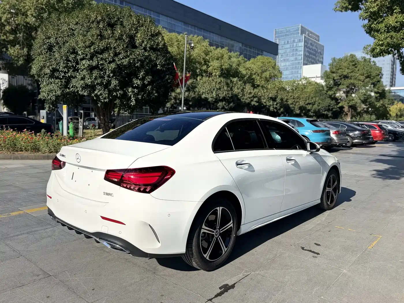 Mercedes-Benz A-Class 2025 2025 A 200 L Fashion Edition
