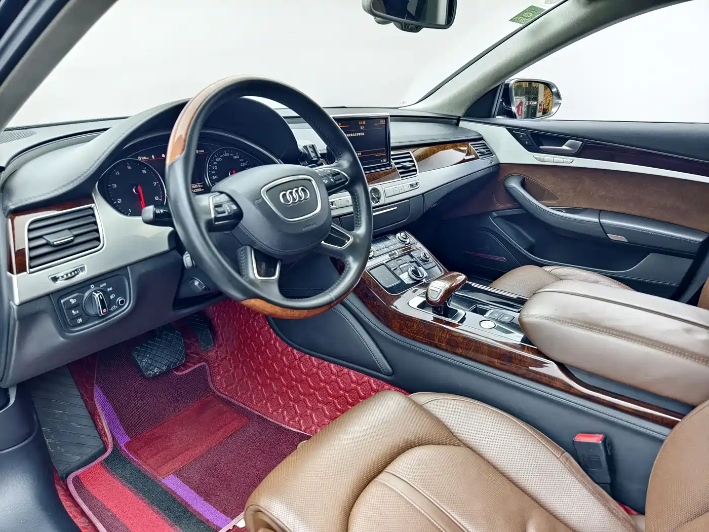 Audi A8 2013 A8L 6.3 FSI W12 quattro Flagship фото 4