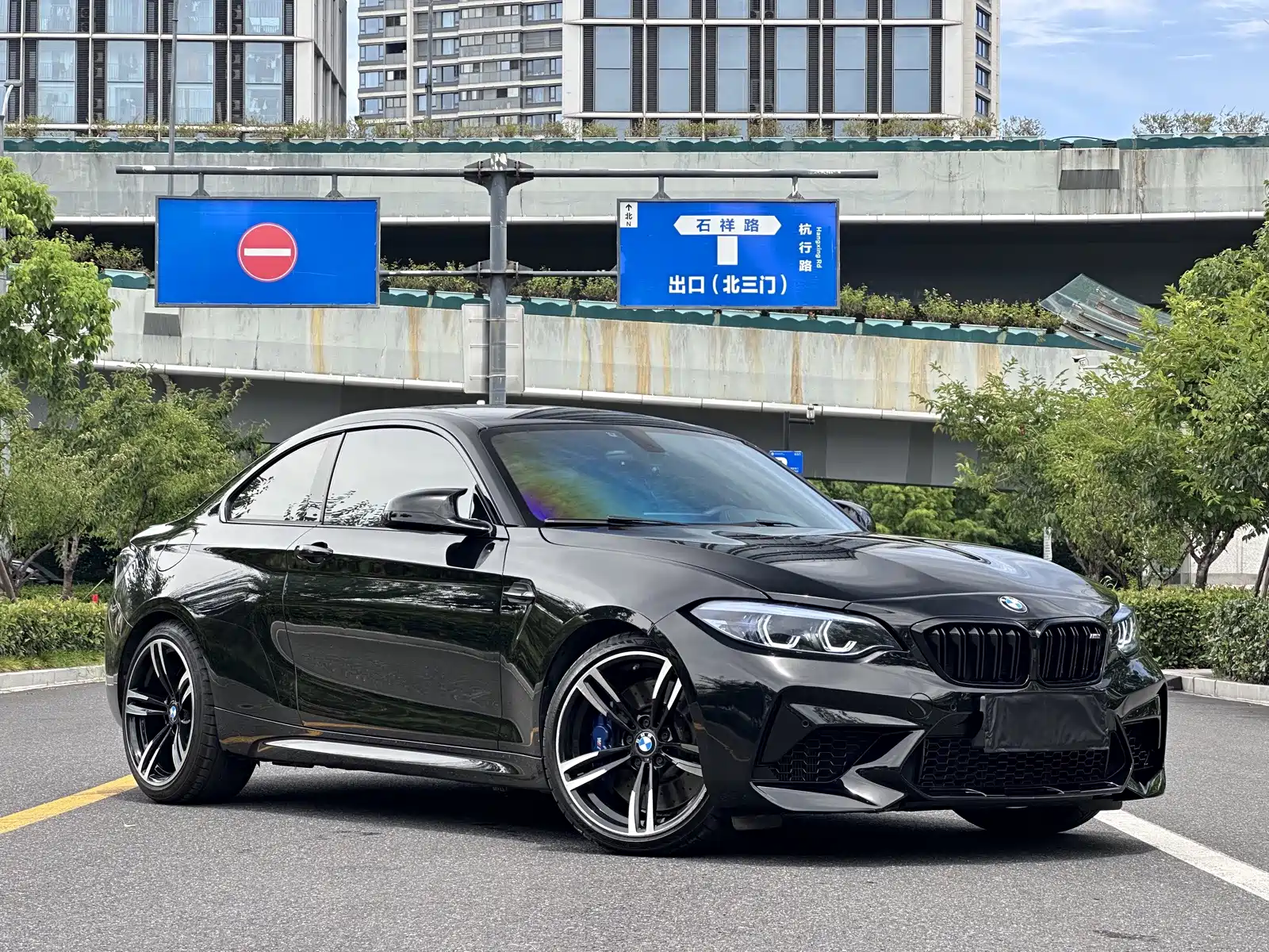 Photo 3 - BMW M2