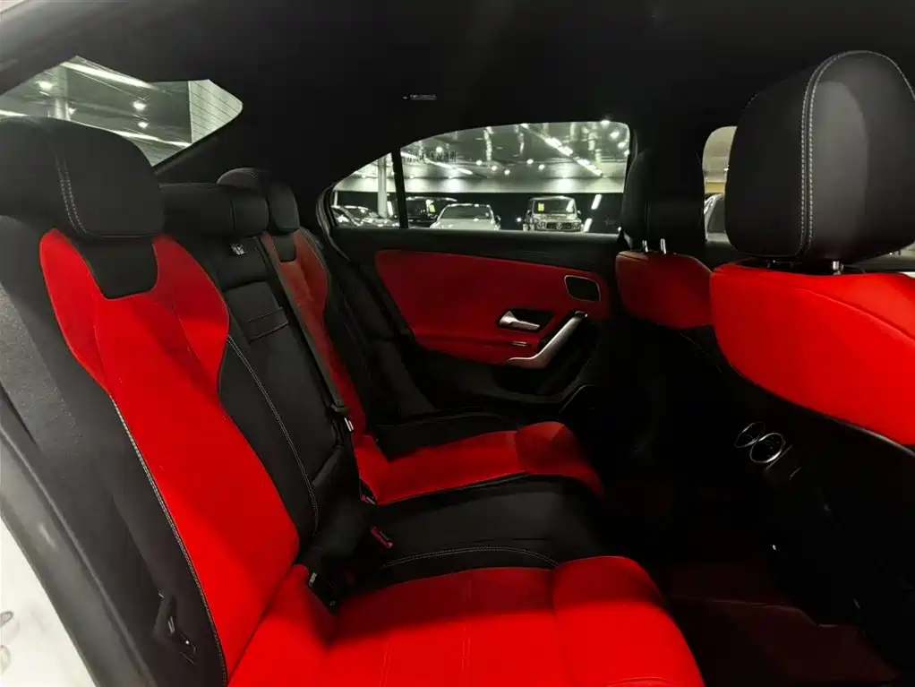 Mercedes-Benz A-Class AMG 2026 2024 AMG A 35 L 4MATIC
