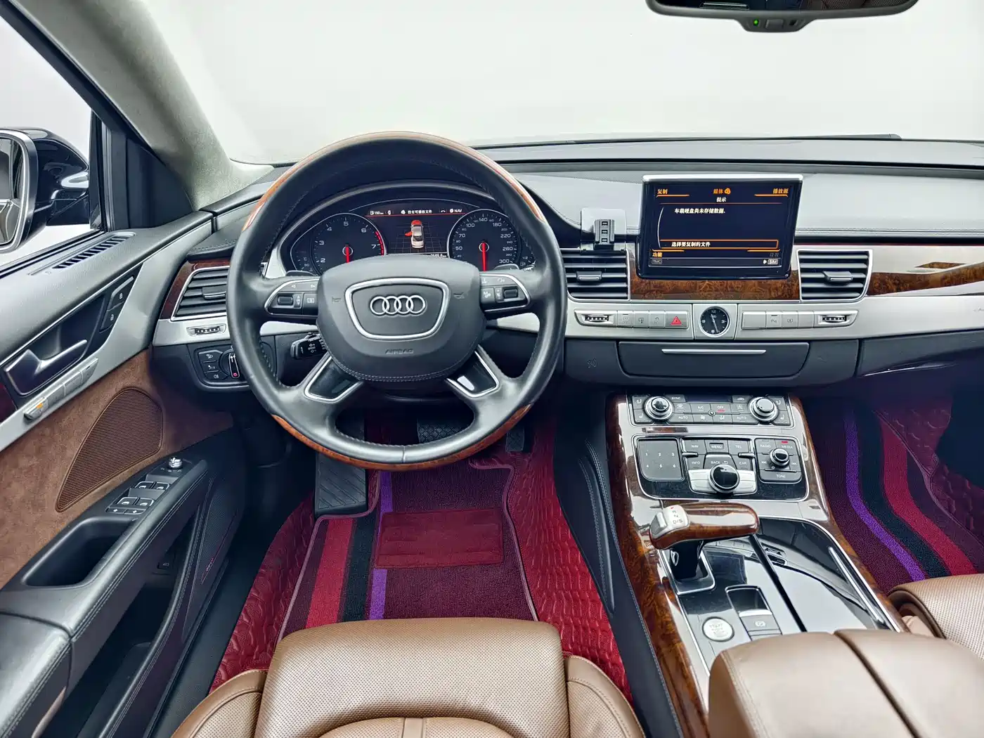 Audi A8 2013 A8L 6.3 FSI W12 quattro Flagship фото 6