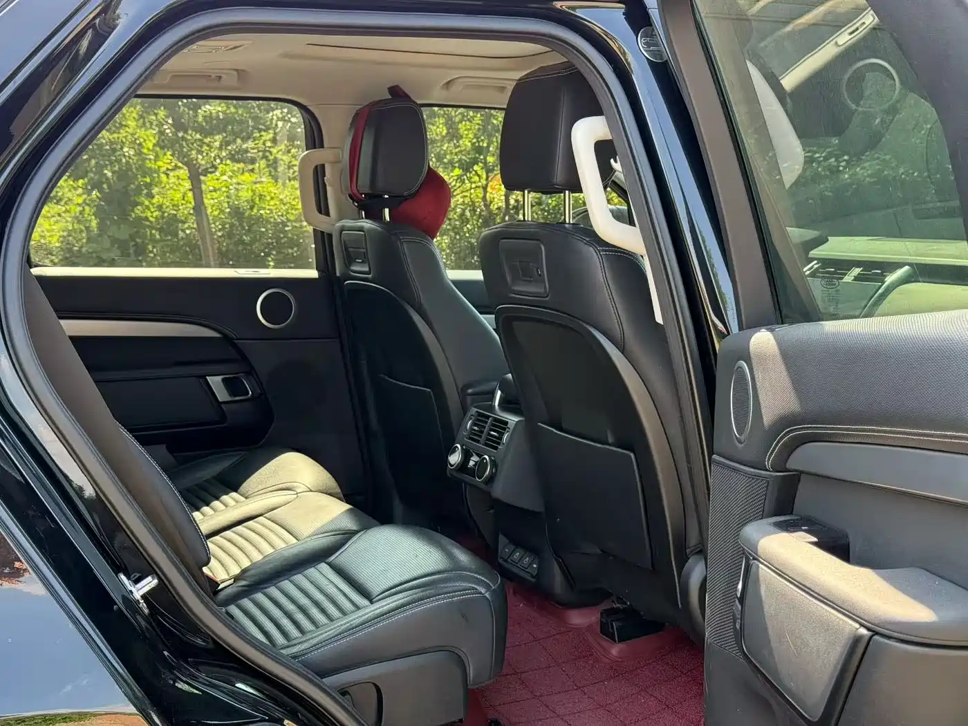 Land Rover Discovery 2021 360PS R-Dynamic S фото 6