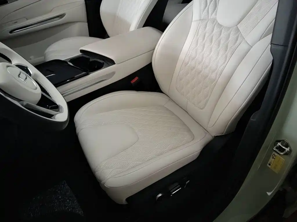 Besturn Yueyi 07 2026 2025 150km Heartfelt Edition