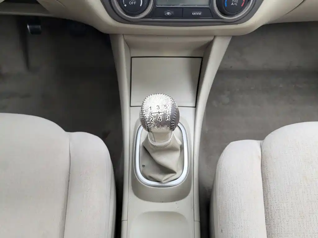 Фото 13 - Nissan Sylphy