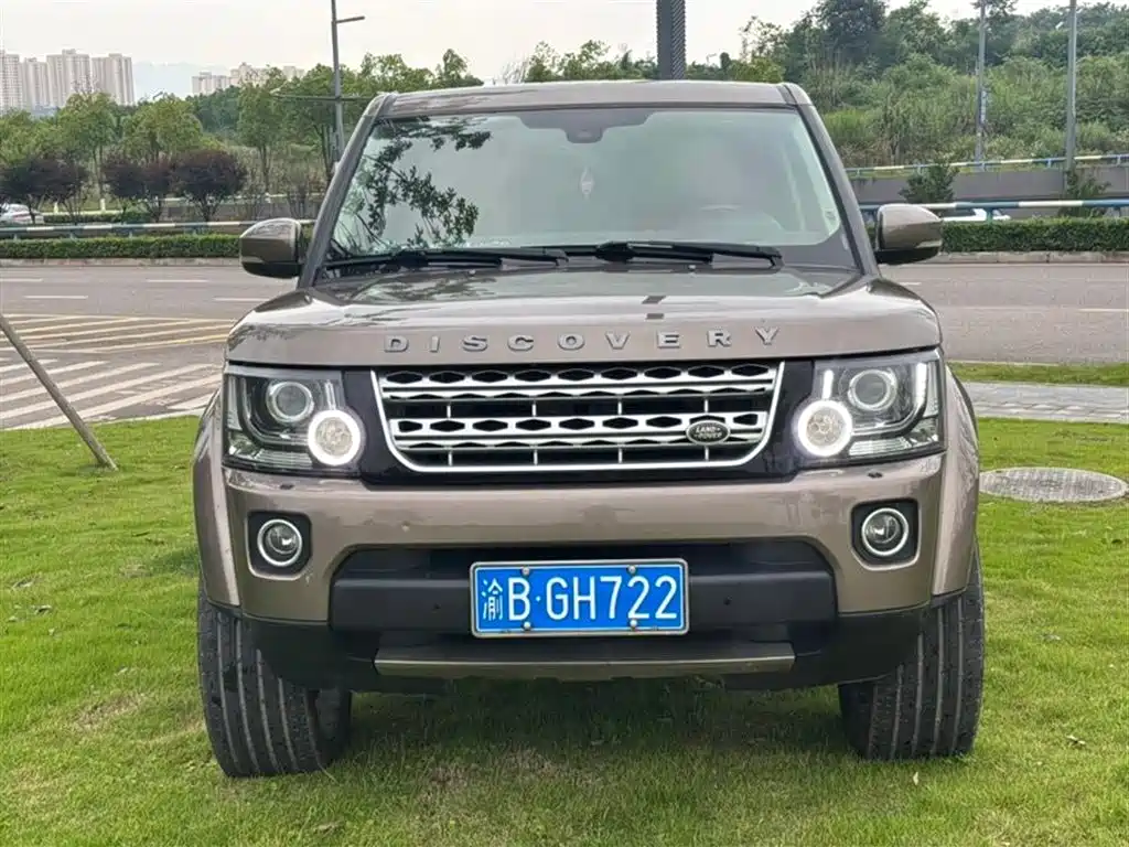 Land Rover Discovery 2016 3.0 SC V6 HSE фото 2