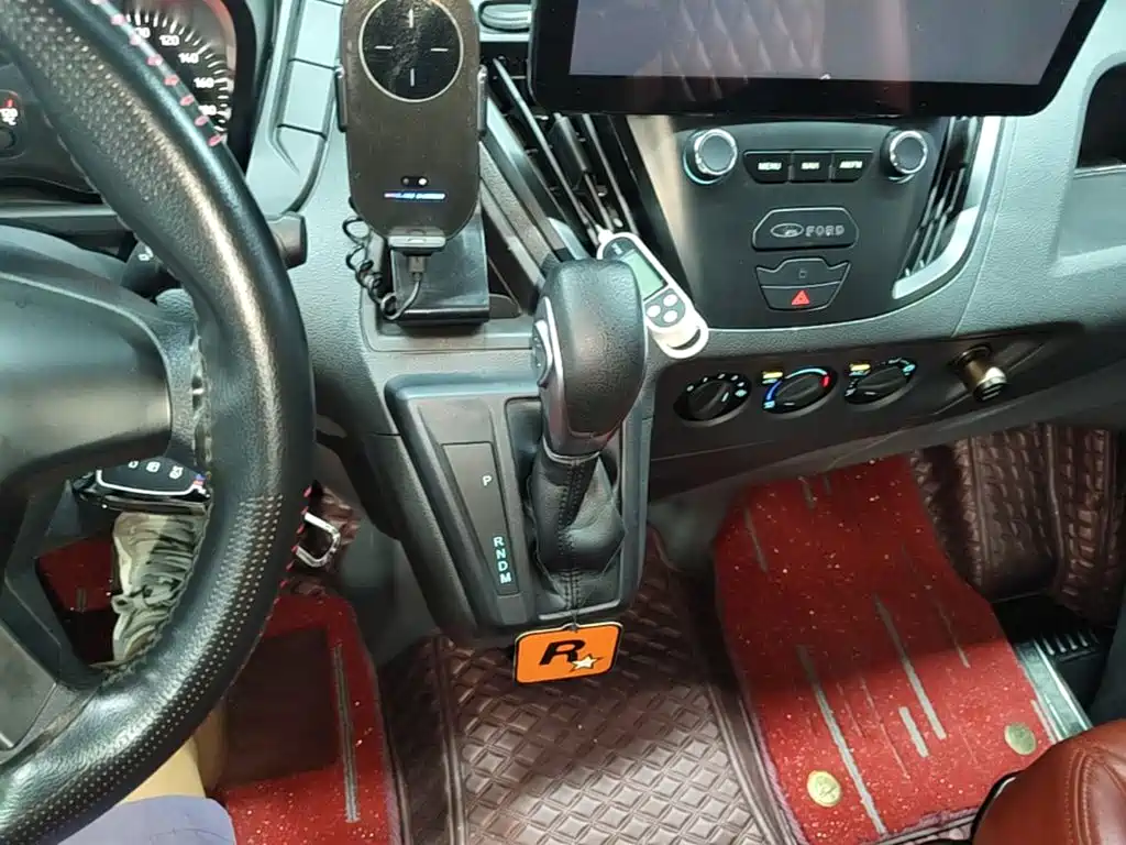 Photo 14 - Ford Transit