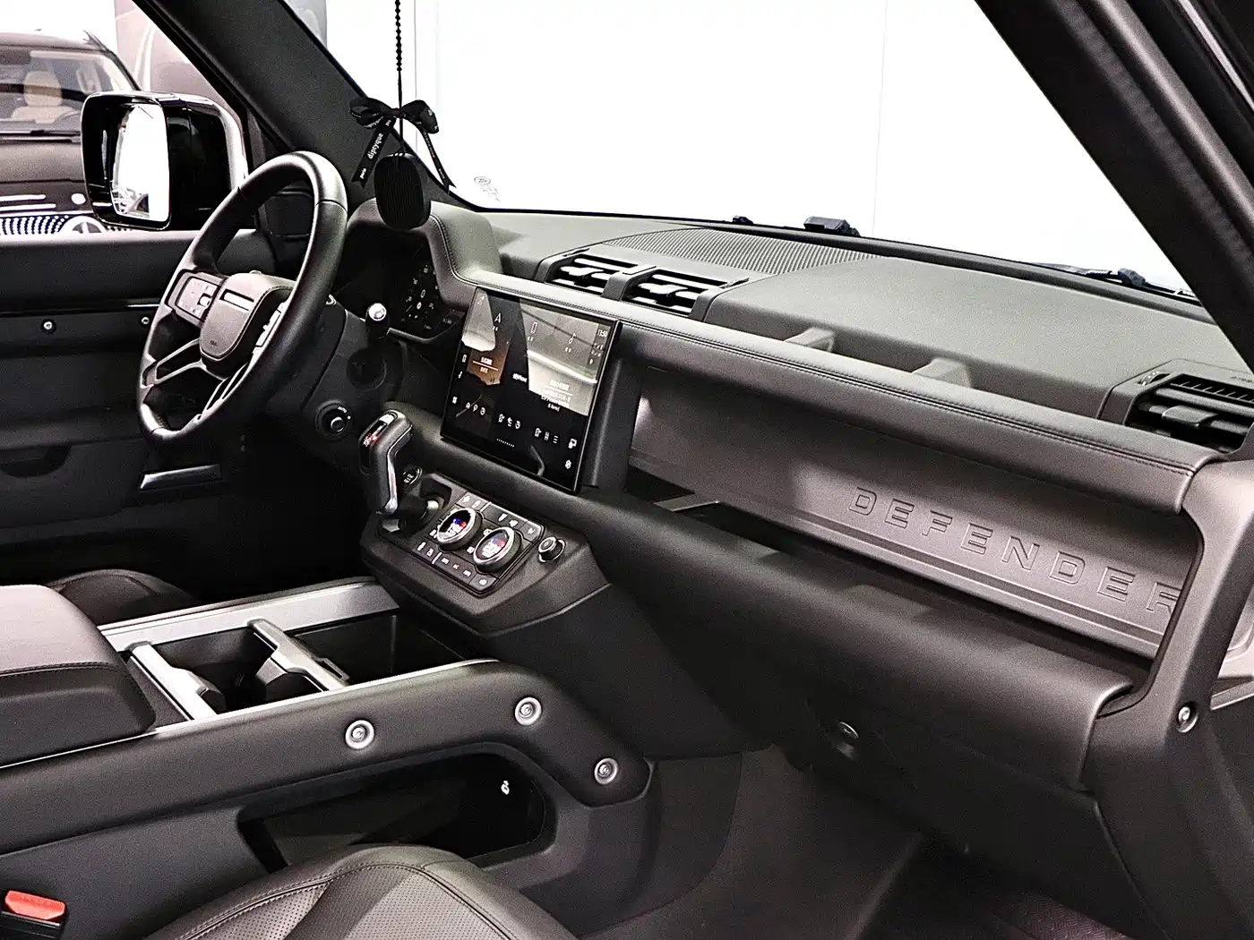 Land Rover Defender 2025 2025 110 3.0T P400 -Dynamic HSE