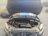 Photo 3 - Volvo XC60