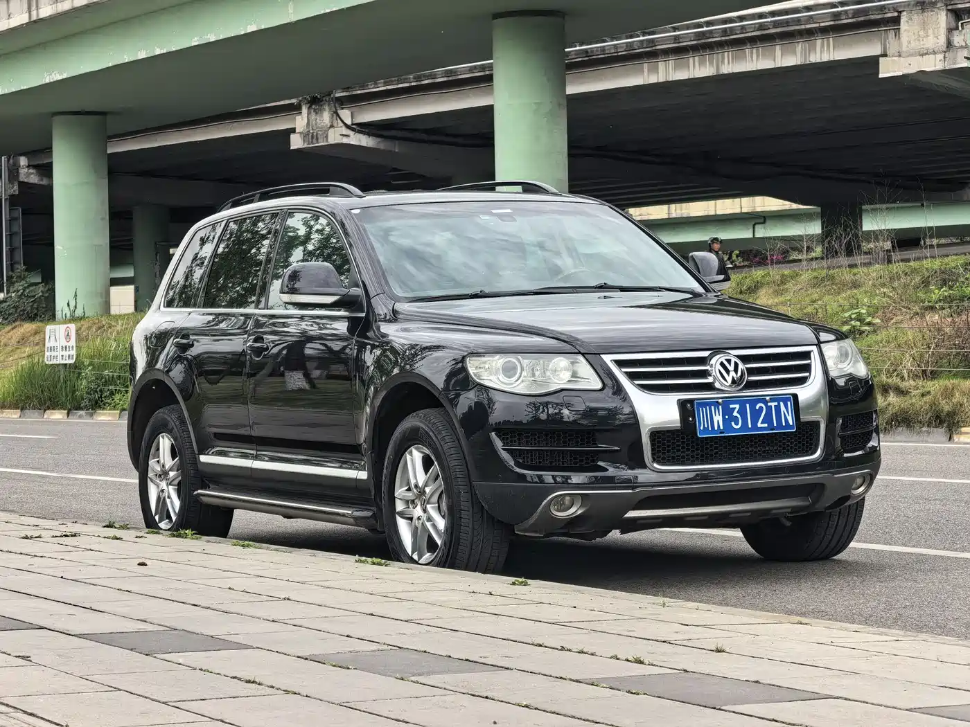 Volkswagen Touareg 2009 3.0T Diesel Luxury фото 3