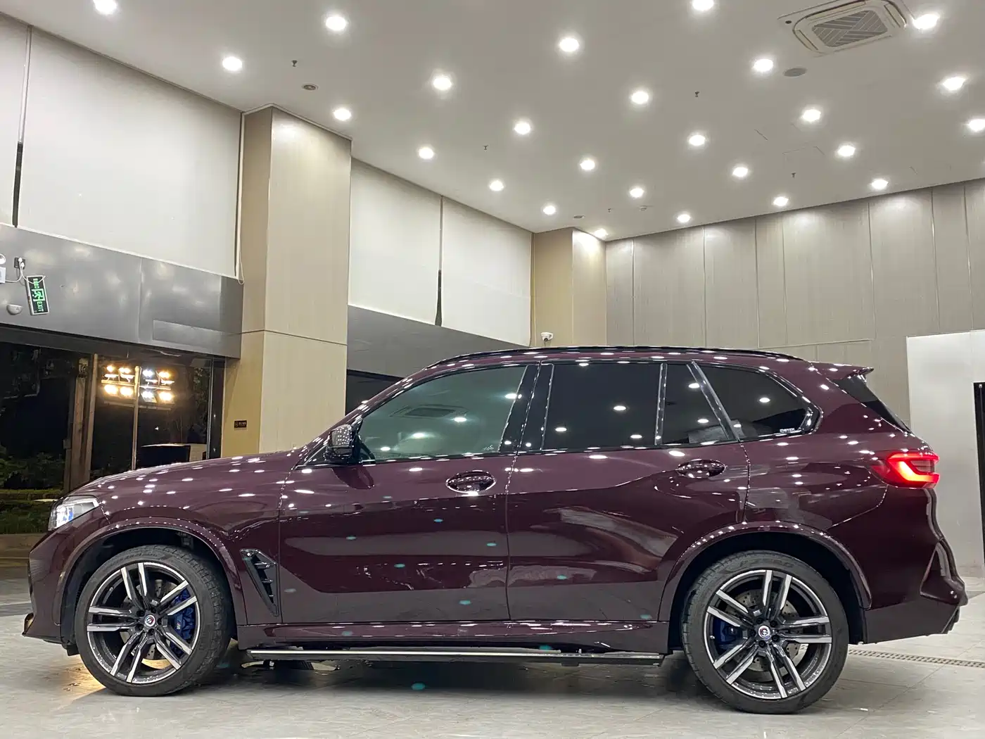 BMW X5 M 2022 X5 M фото 17