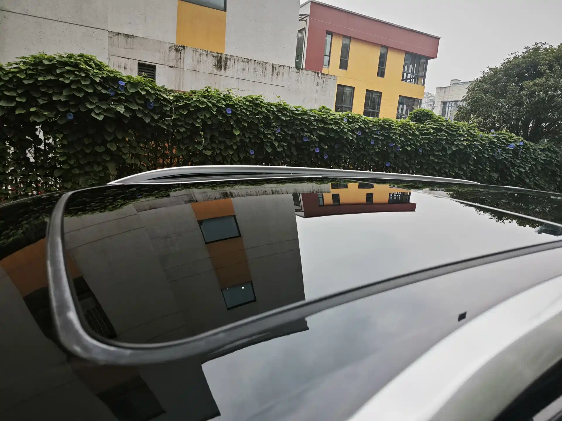 Photo 17 - Buick Envision Plus