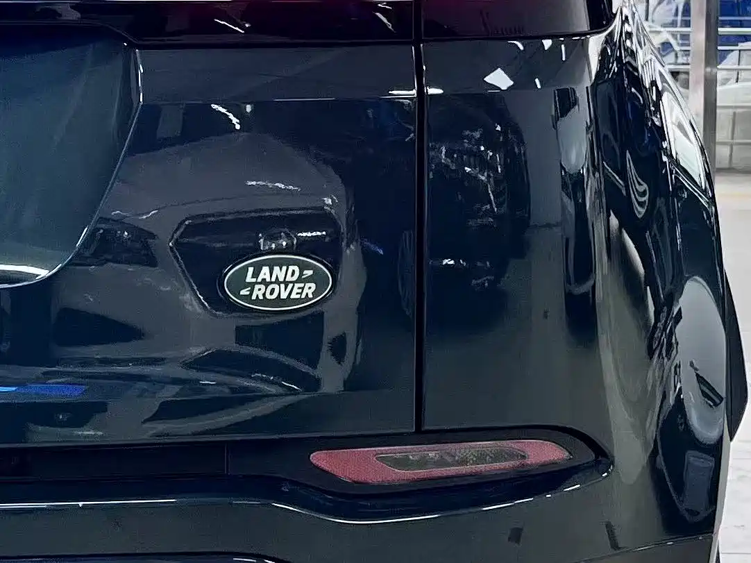 Land Rover Range Rover Evoque 2024 Range Rover Evoque L 249PS Light Master Edition фото 18