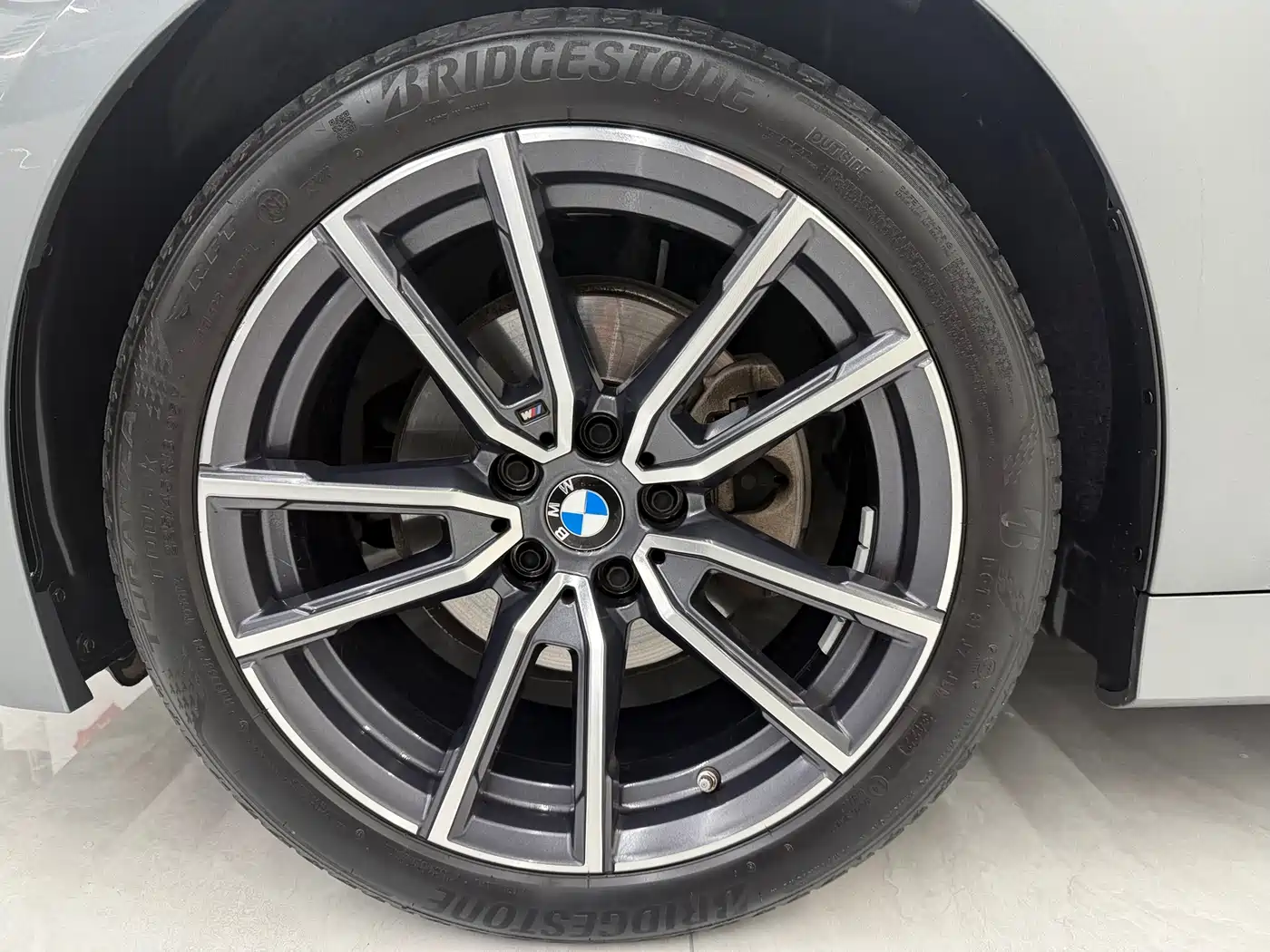 BMW 3 Series 2023 320Li M Sport Package фото 19