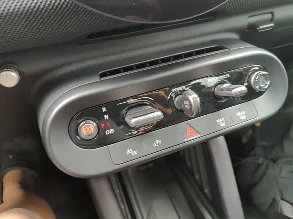 MINI Electric MINI ACEMAN 2024 2024 Model SE Artist