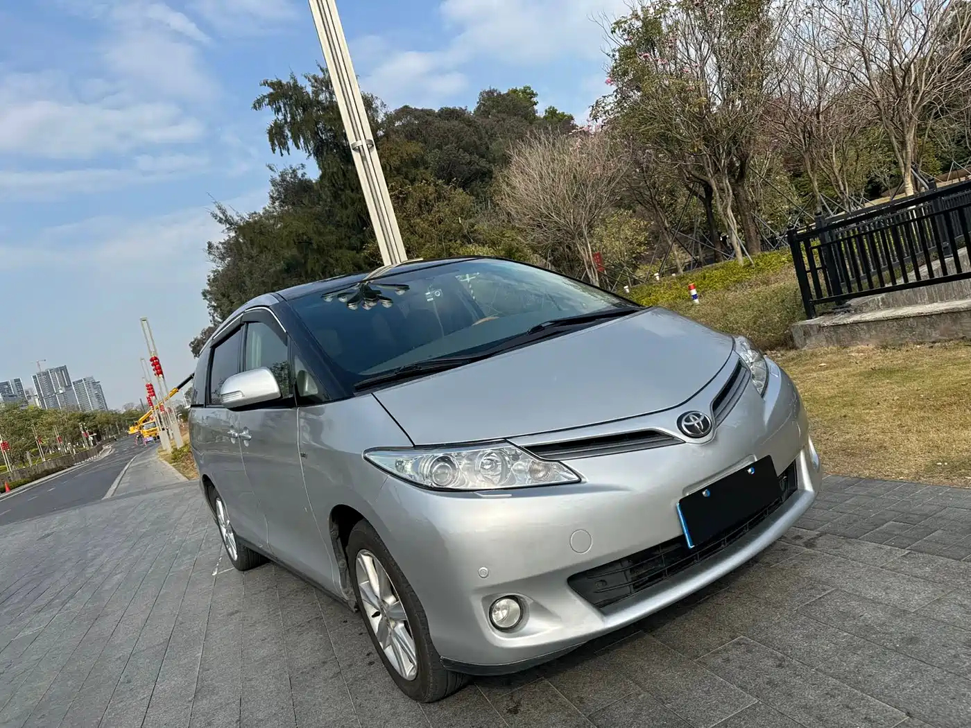 Toyota Previa 2006 Model 2.4L 7-Seater Luxury Edition фото 23