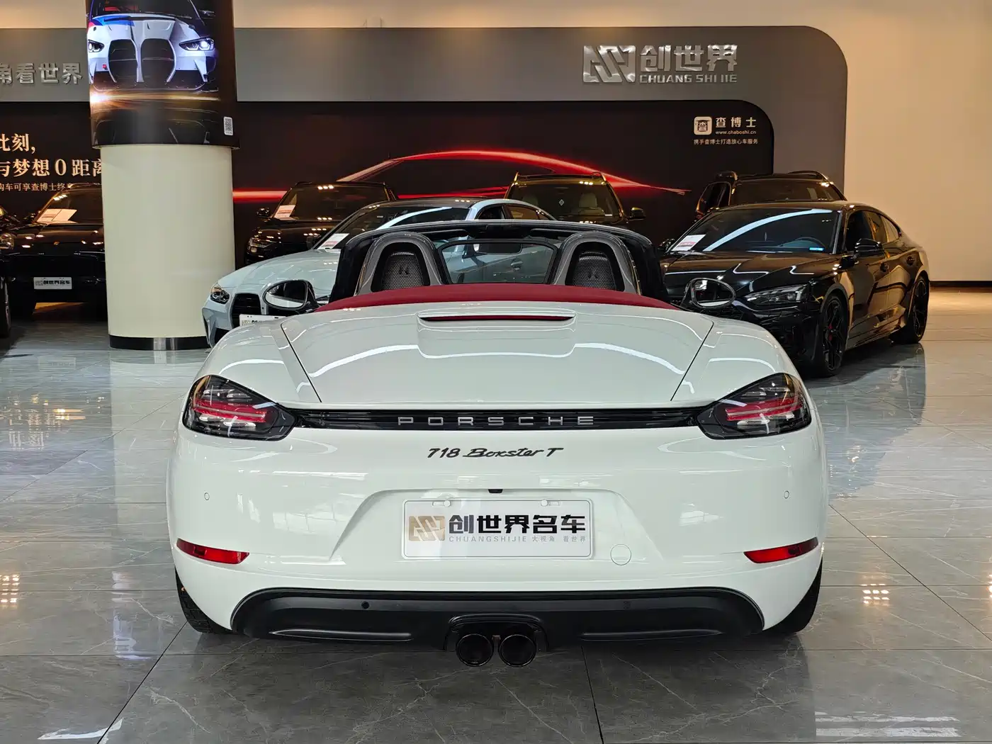 Porsche 718 2019 Boxster T 2.0T фото 15