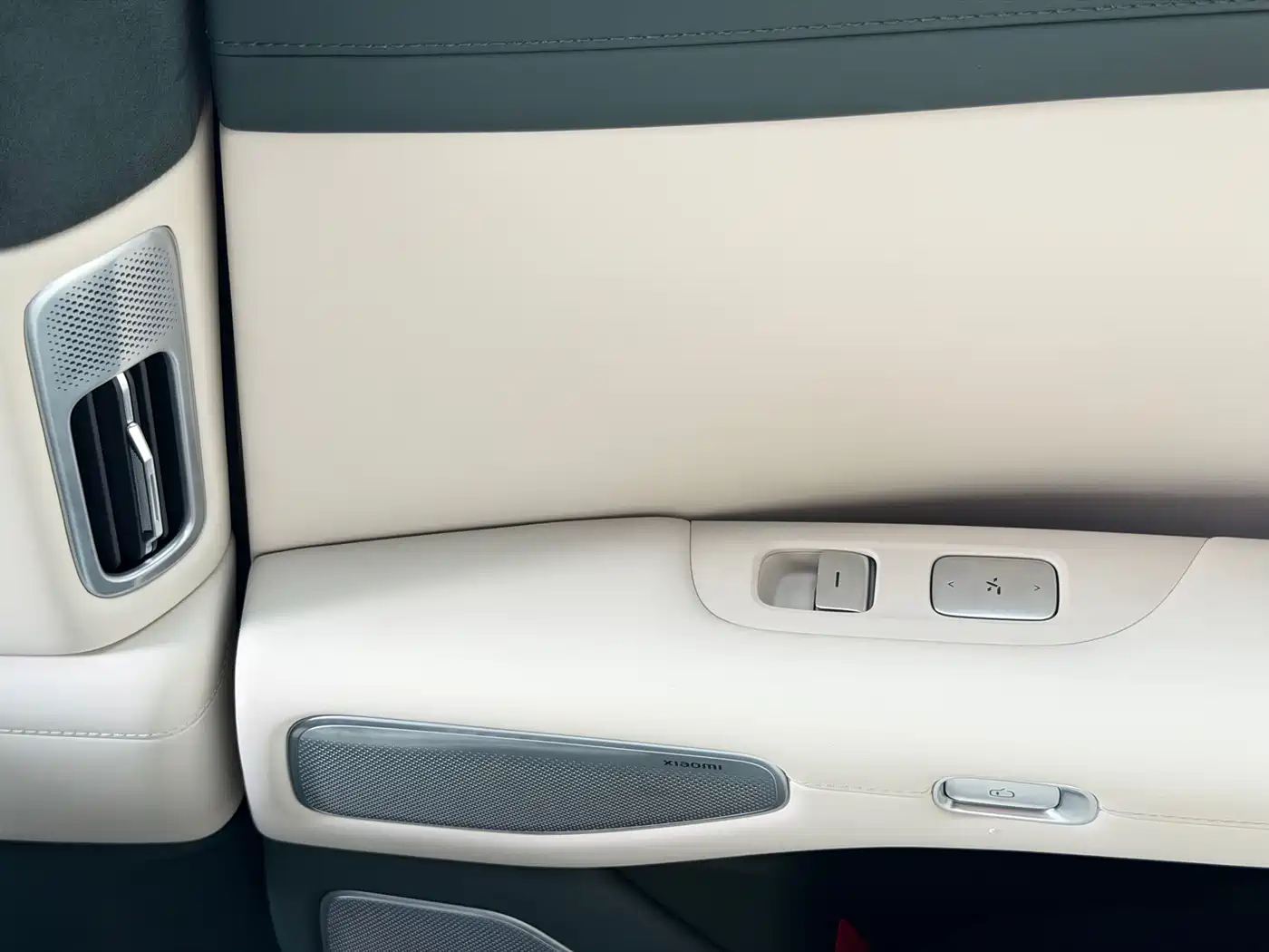 Xiaomi Auto Xiaomi YU7 2025 Ultra Long Range High Performance AWD Max Edition фото 21