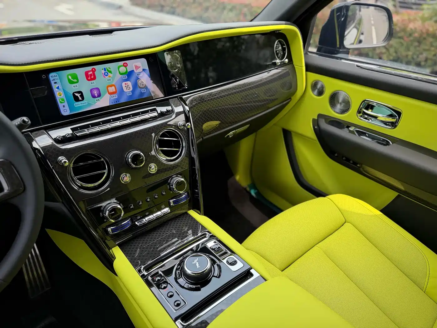 Rolls-Royce Cullinan 2025 2024 Black Badge
