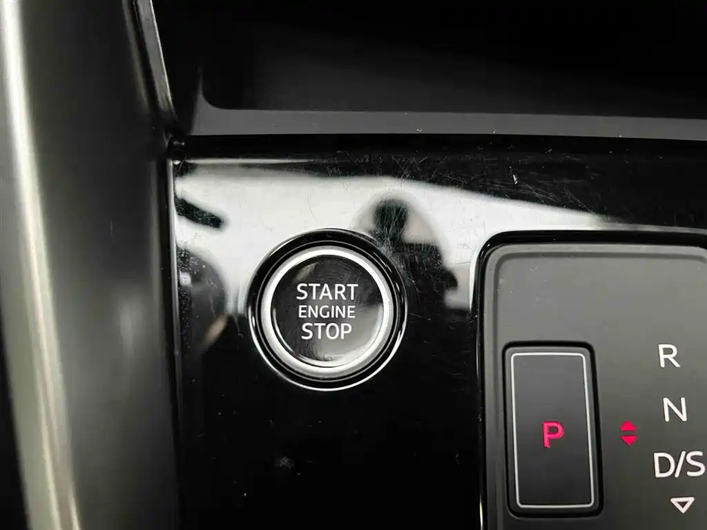 Audi A3 2023 Sportback 35 TFSI Progressive Sport фото 4