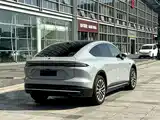 Фото 6 - NIO EC6