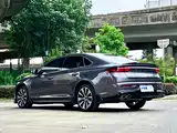 Фото 4 - Geely Preface