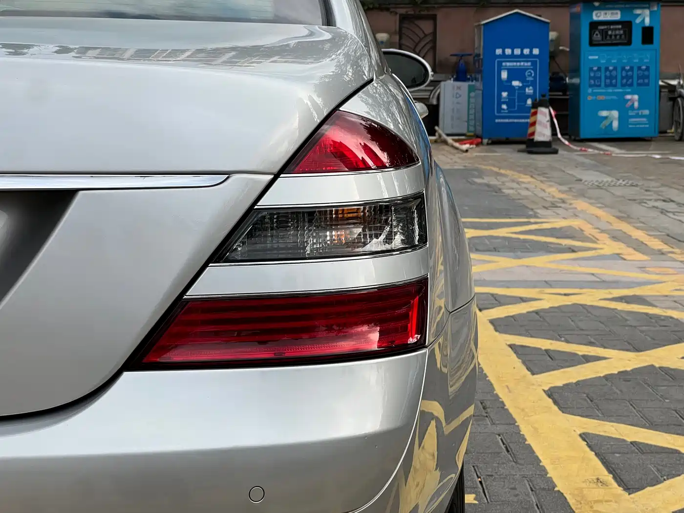 Mercedes-Benz S-Class фото 17