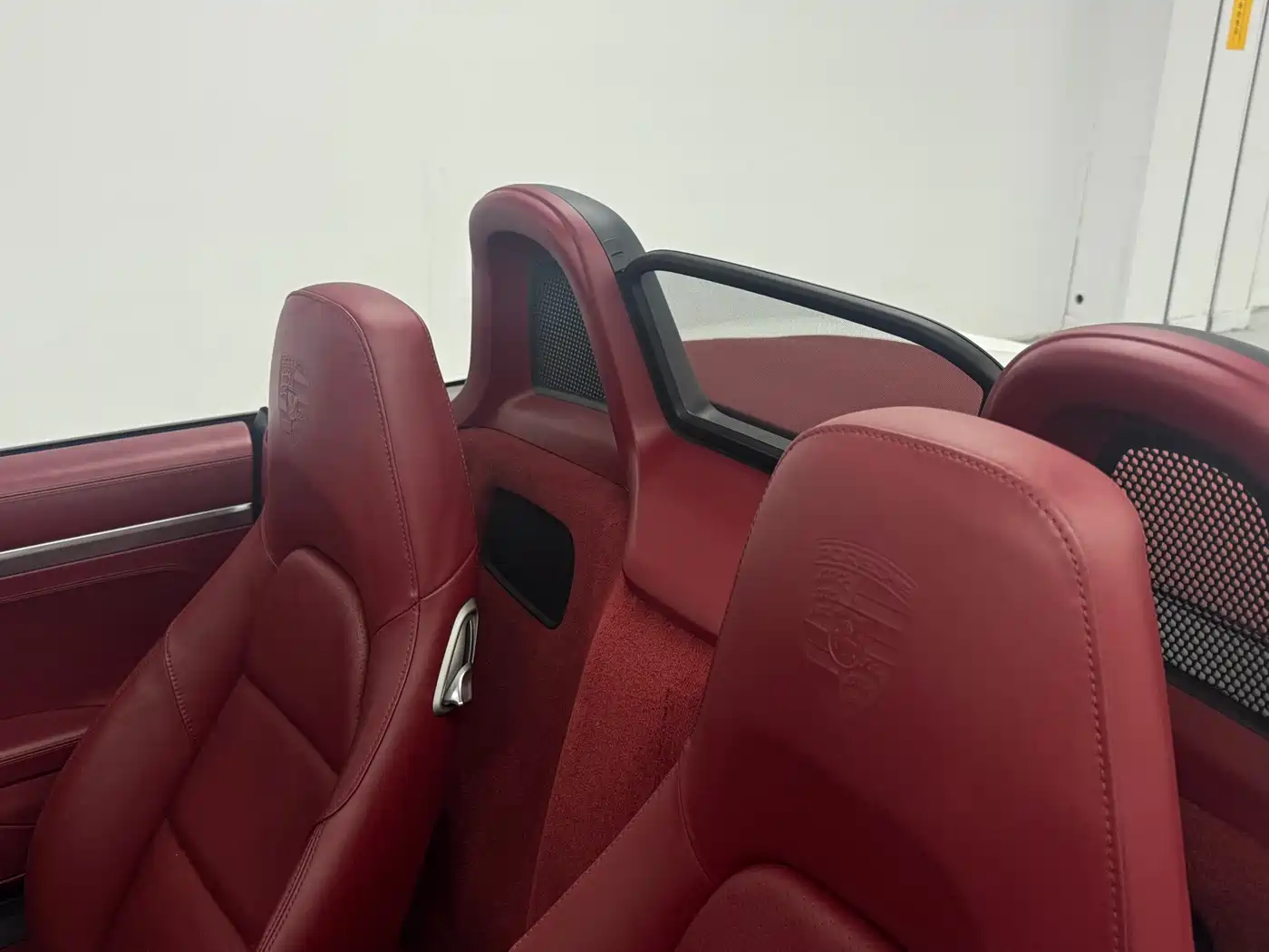 Porsche 718 2018 Boxster 2.0T фото 5